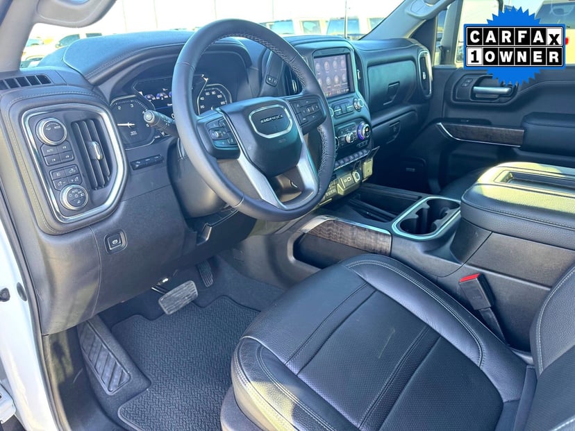 2022 GMC Sierra 2500HD - Image 11