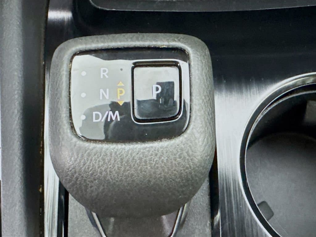 2023 NISSAN Rogue - Image 22