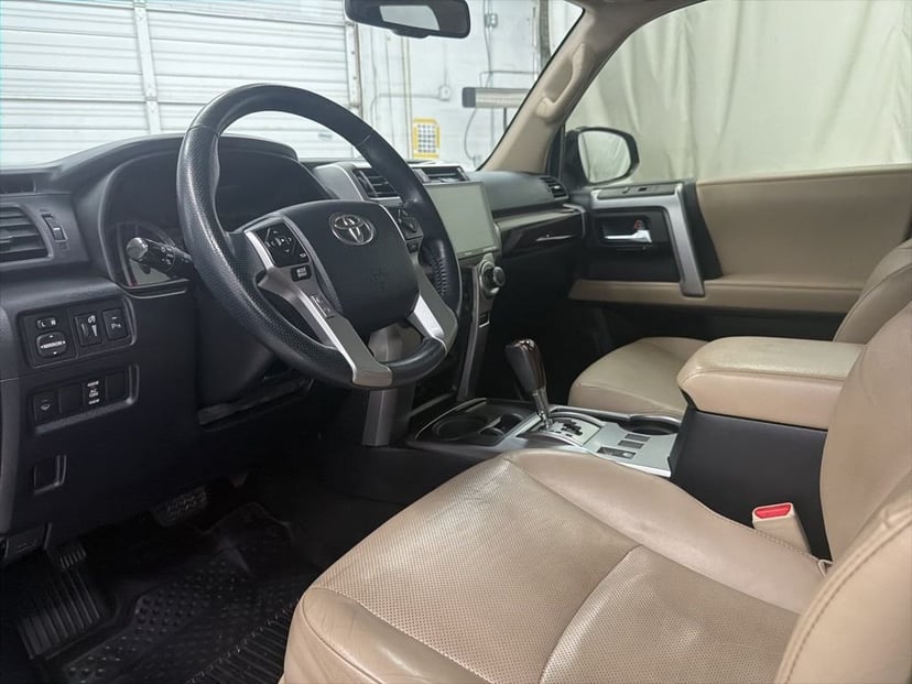 2018 Toyota 4Runner - Image 10