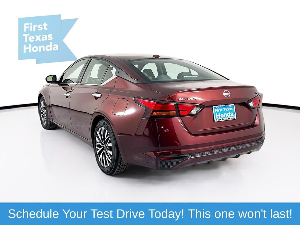 2024 NISSAN Altima - Image 6