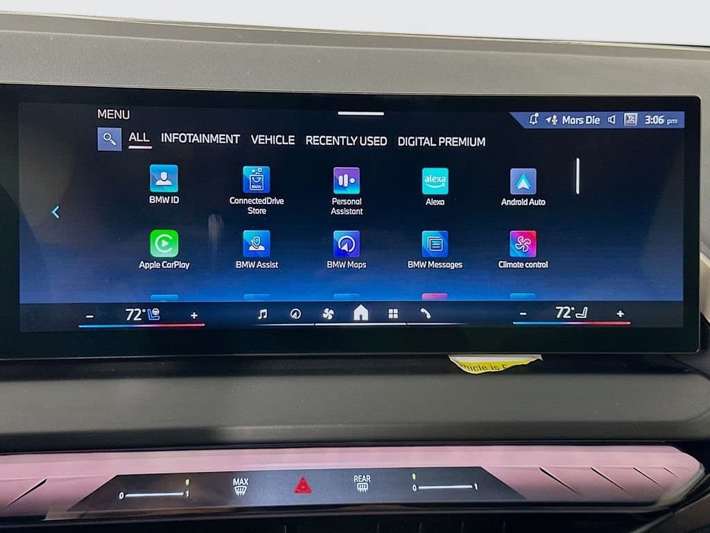 2025 BMW X3 - Image 15