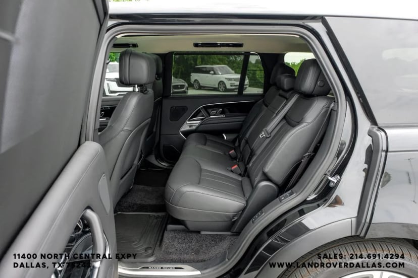 2026 Land Rover Range Rover - Image 41