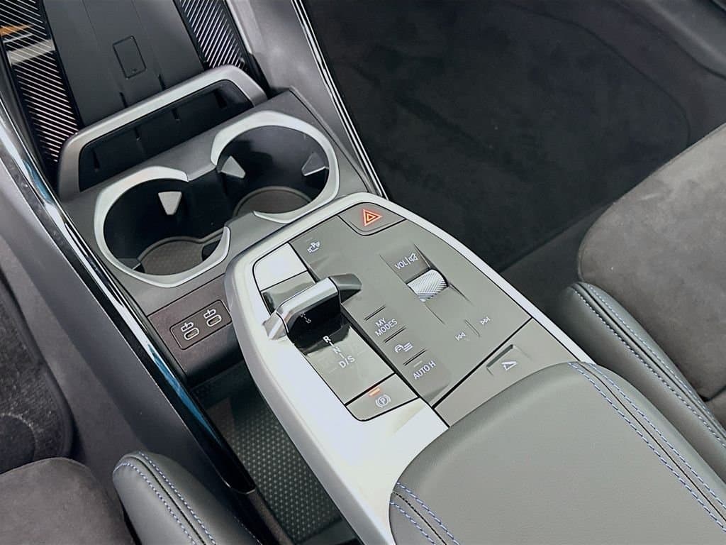 2026 BMW X1 - Image 15