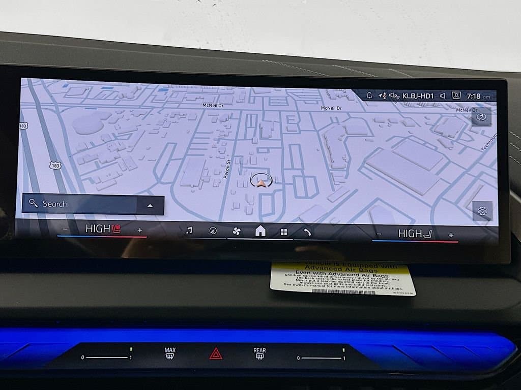 2026 BMW X3 - Image 12