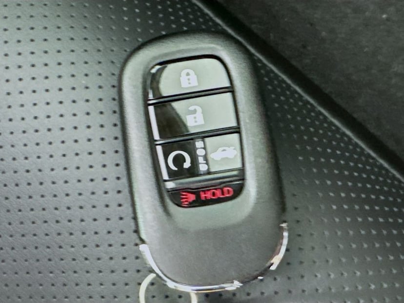 2026 Honda Accord Hybrid - Image 40