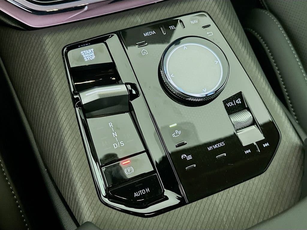 2026 BMW X3 - Image 15