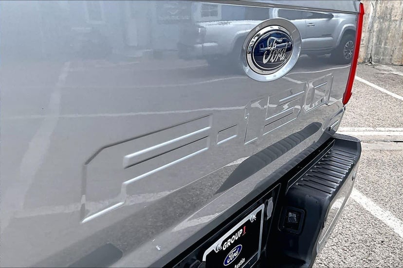 2023 Ford F-150 - Image 10
