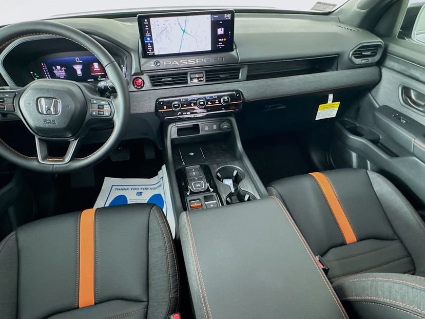 2026 Honda Passport - Image 28