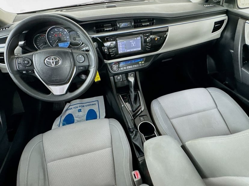 2015 Toyota Corolla - Image 25