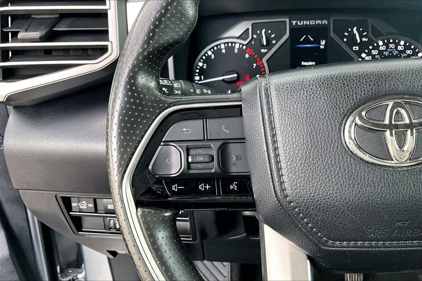 2023 Toyota Tundra - Image 23