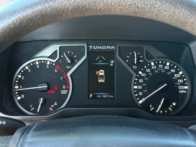 2022 Toyota Tundra - Image 15