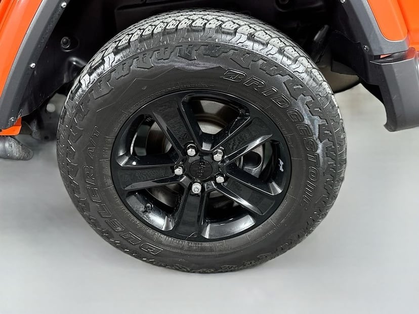 2023 Jeep Wrangler - Image 30