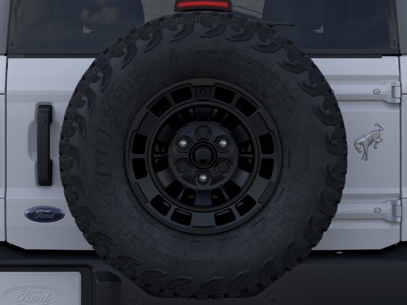 2026 Ford Bronco - Image 37