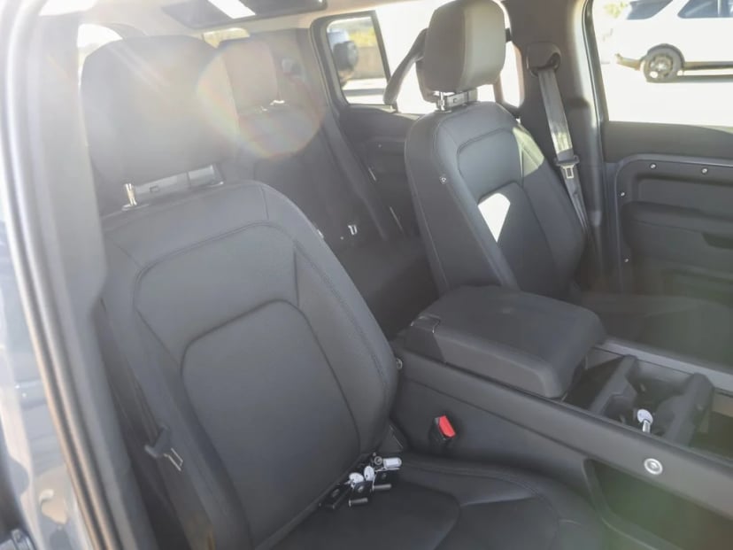 2026 Land Rover Defender 110 - Image 36