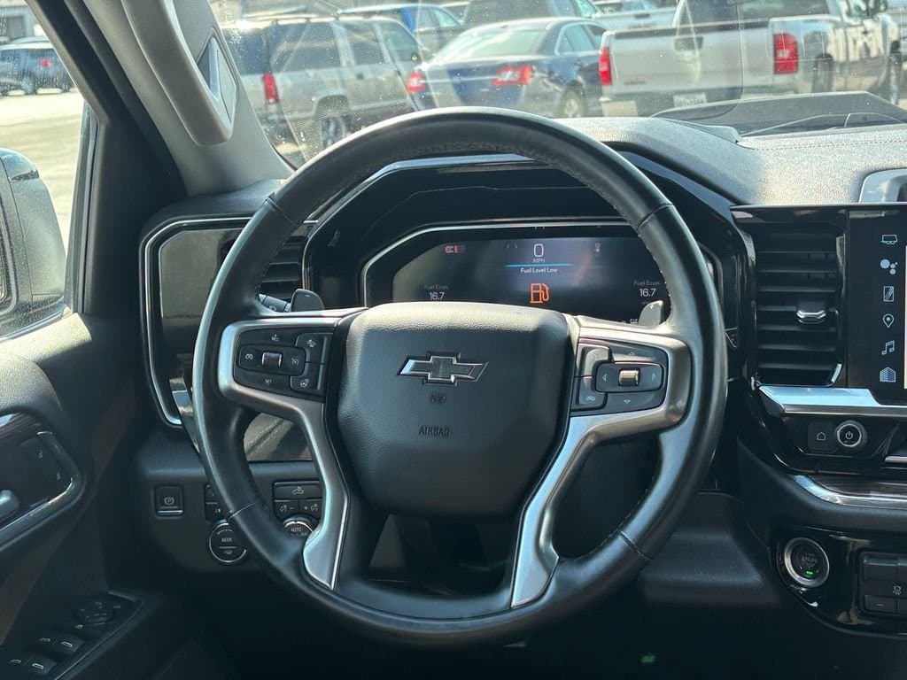 2024 Chevrolet Silverado 1500 - Image 25