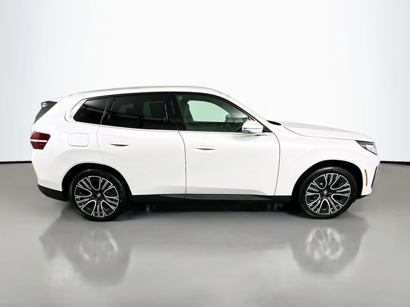2026 BMW X3 - Image 4
