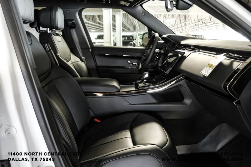 2026 Land Rover Range Rover Sport - Image 33