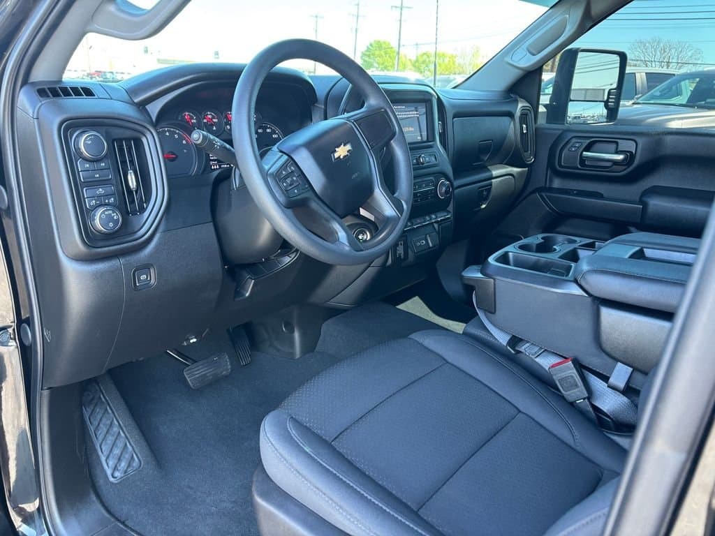 2024 Chevrolet Silverado 2500HD - Image 7