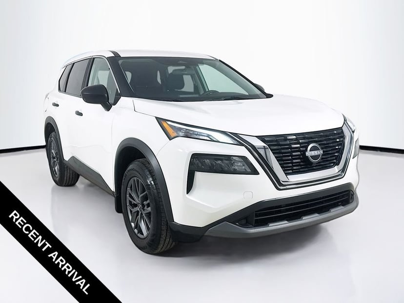 2023 Nissan Rogue - Image 1