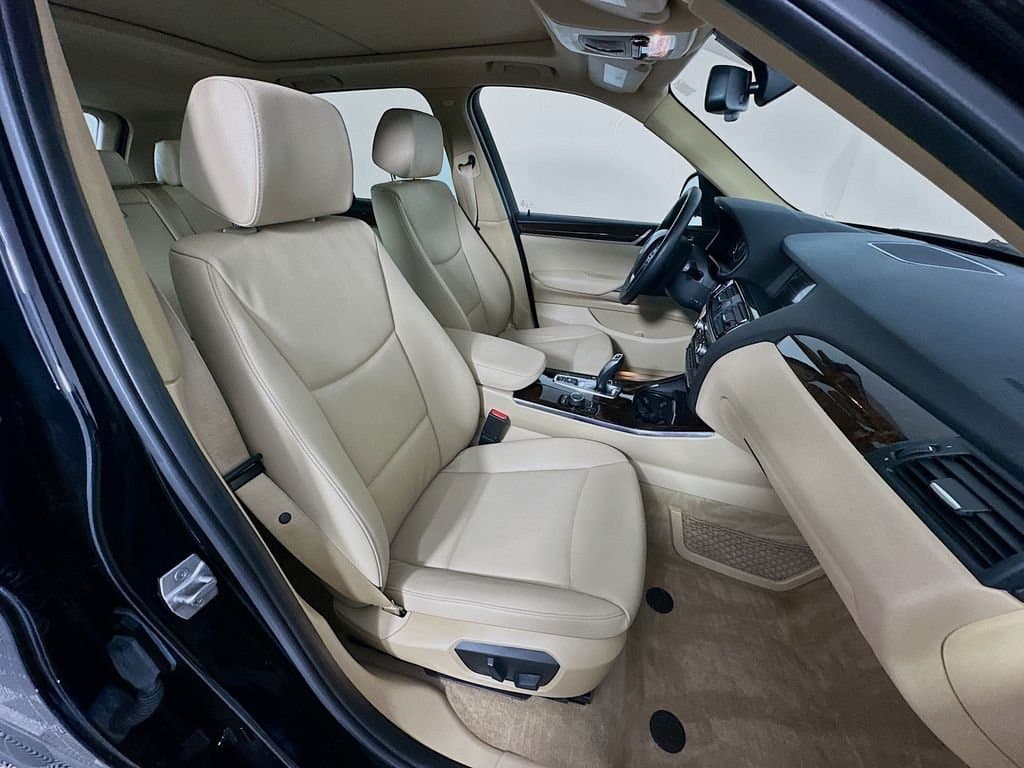 2016 BMW X3 - Image 28