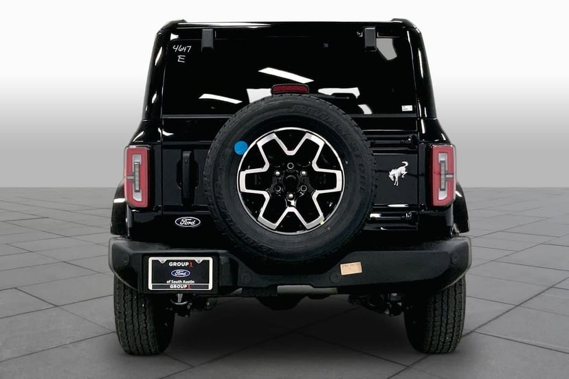 2026 Ford Bronco - Image 3
