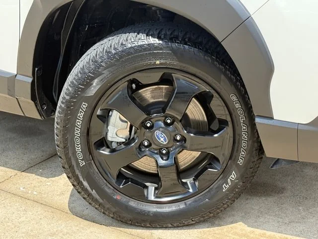2025 Subaru Forester - Image 2