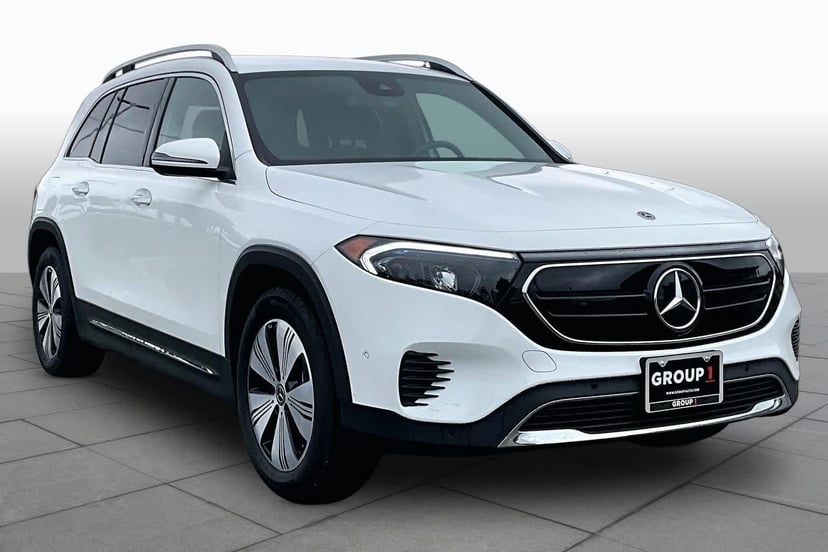 2023 Mercedes-Benz EQB 300 - Image 2