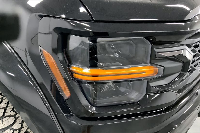 2026 Ford F-150 - Image 12