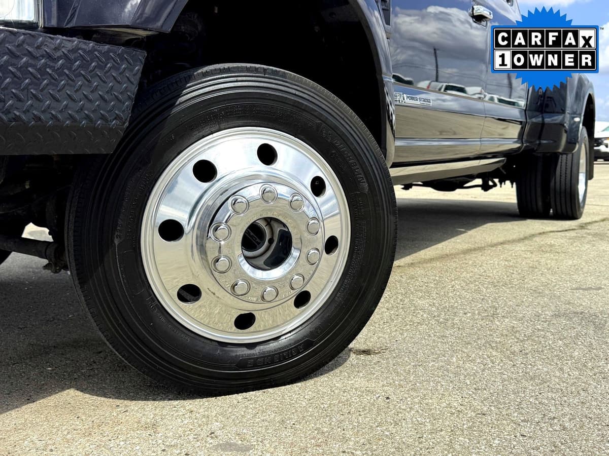2021 Ford Super Duty F-450 DRW - Image 2