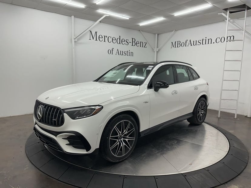 2026 Mercedes-Benz GLC - Image 3