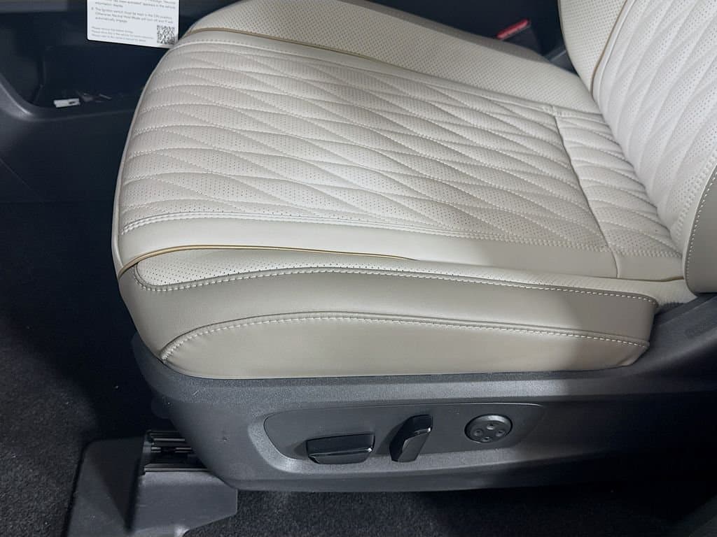 2026 INFINITI QX60 - Image 24