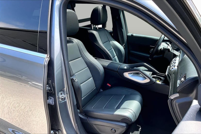 2023 Mercedes-Benz GLS 450 - Image 9