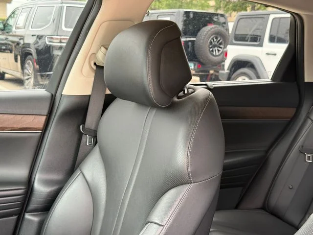 2021 Genesis G80 - Image 10