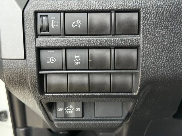 2024 Toyota Tacoma - Image 20