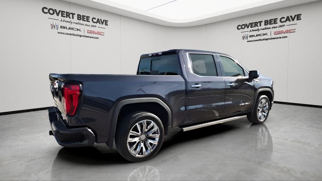 2024 GMC Sierra 1500 - Image 9