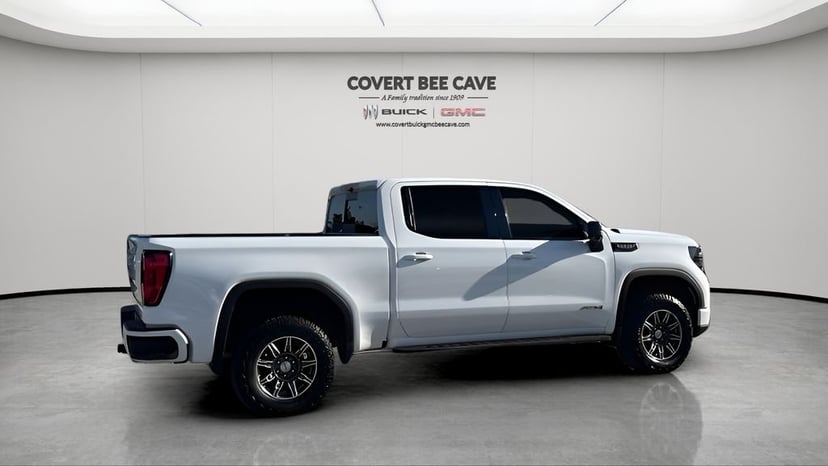 2024 GMC Sierra 1500 - Image 10