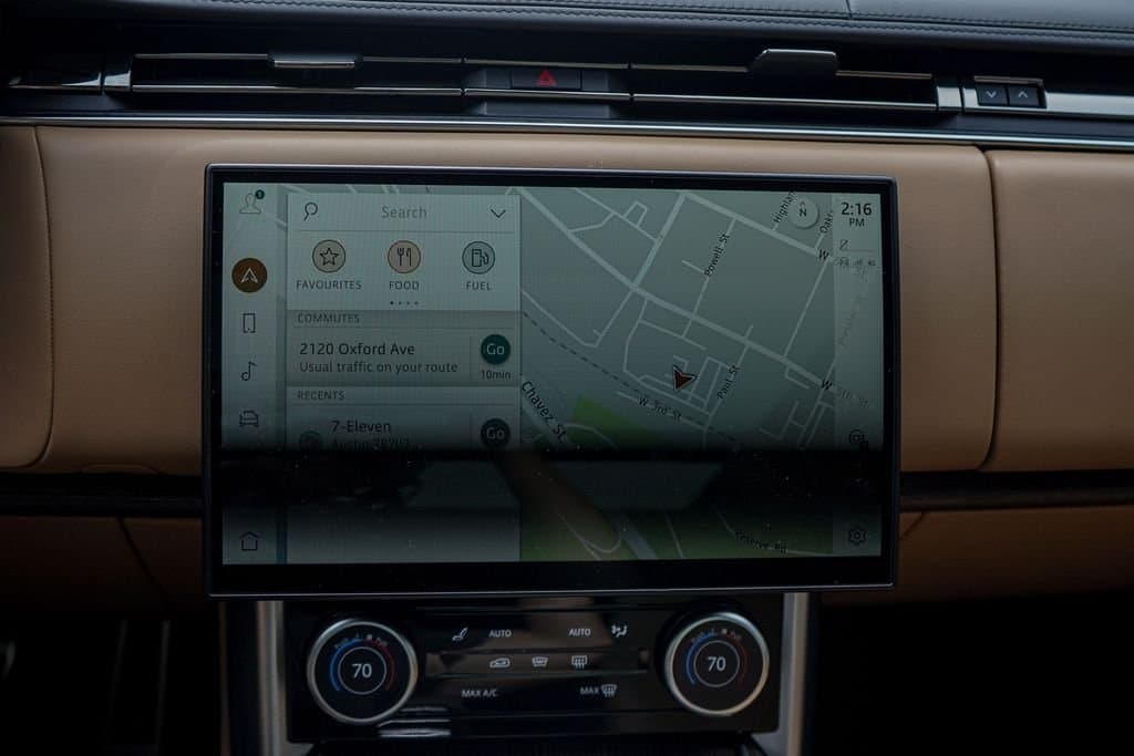 2020 Land Rover Range Rover Velar - Image 16