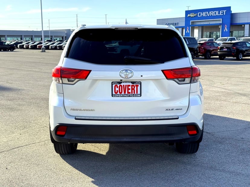 2019 Toyota Highlander - Image 7