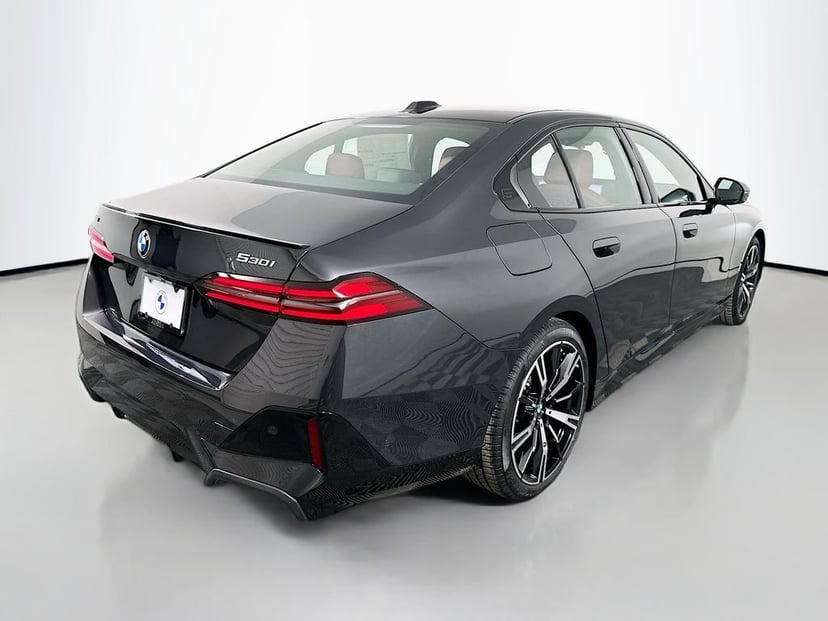 2026 BMW 5 Series - Image 5