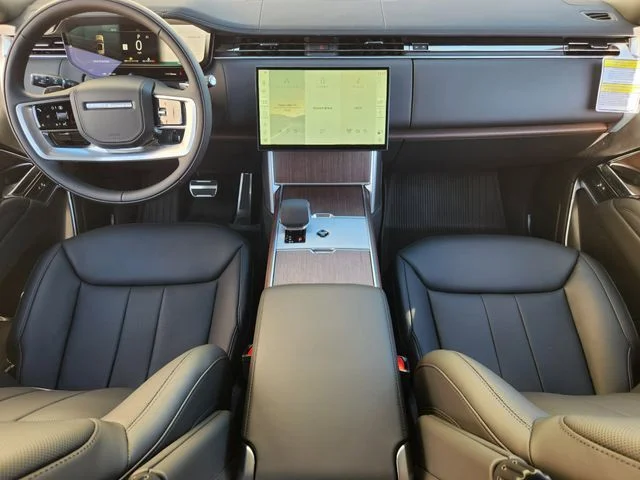 2026 Land Rover Range Rover - Image 19
