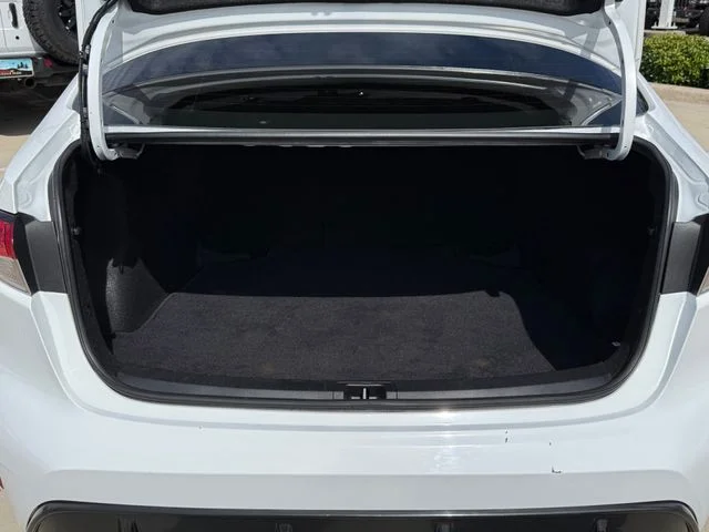 2023 Toyota Corolla - Image 28
