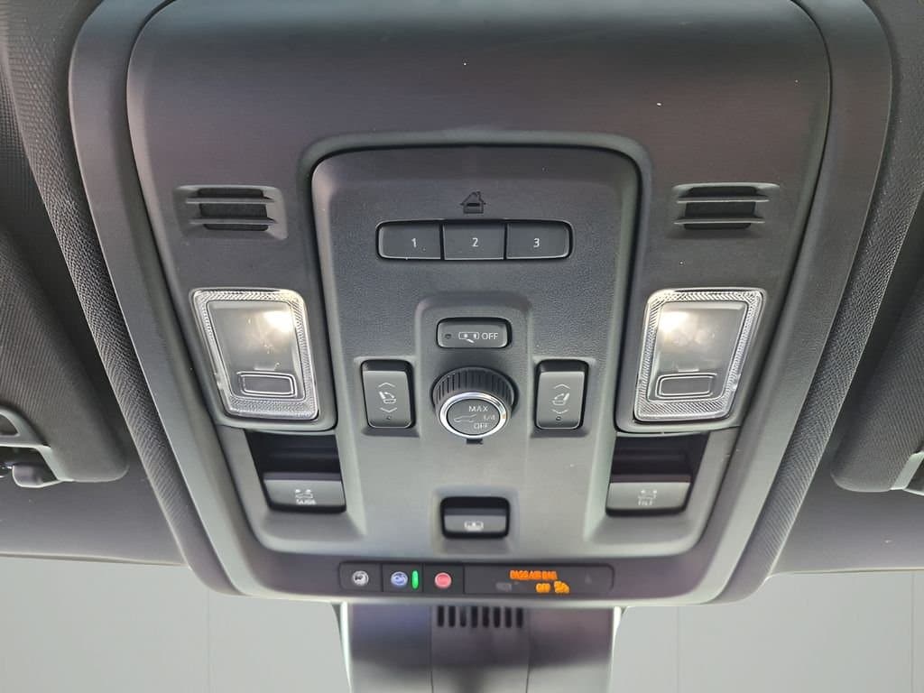 2024 GMC Yukon XL - Image 41