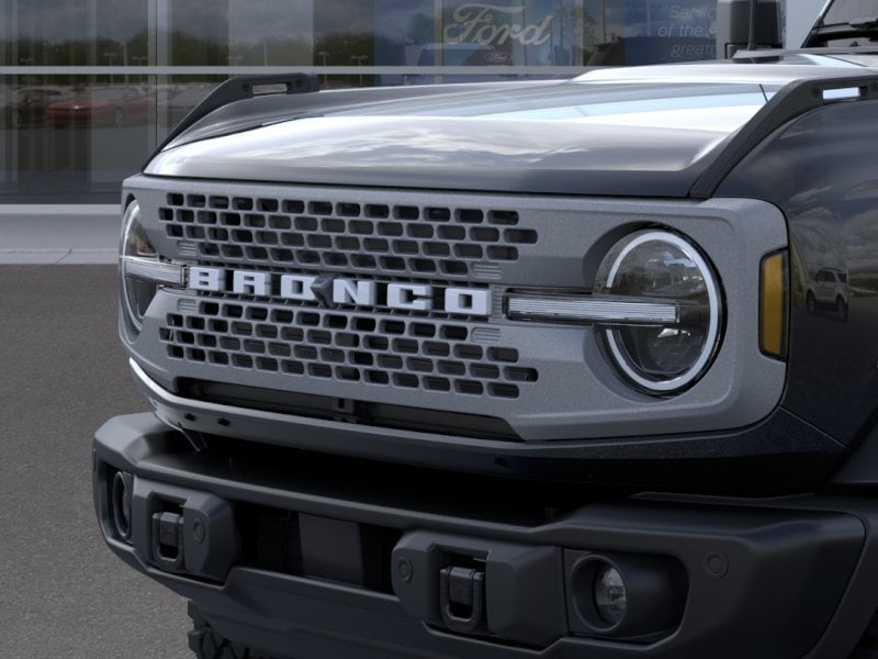2026 Ford Bronco - Image 32