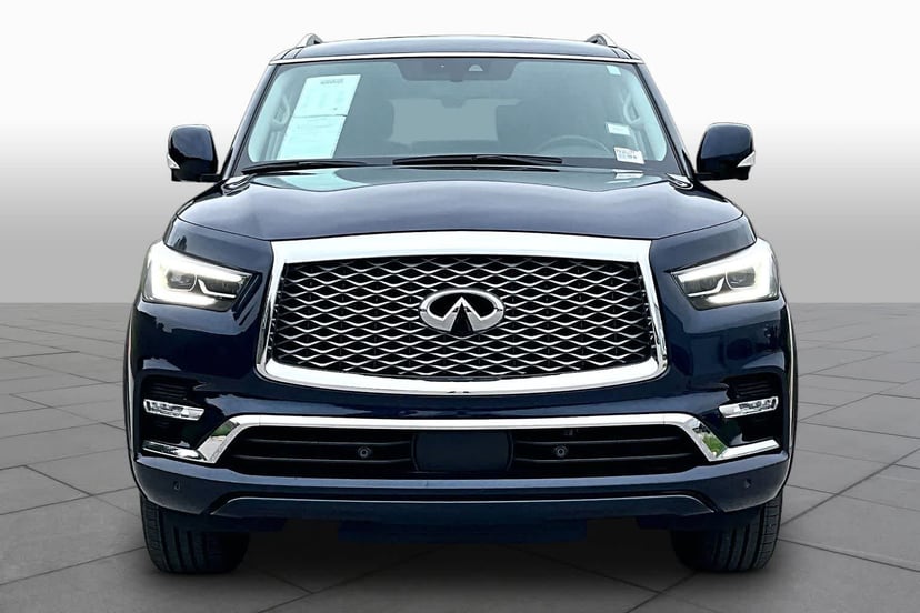 2023 INFINITI QX80 - Image 3