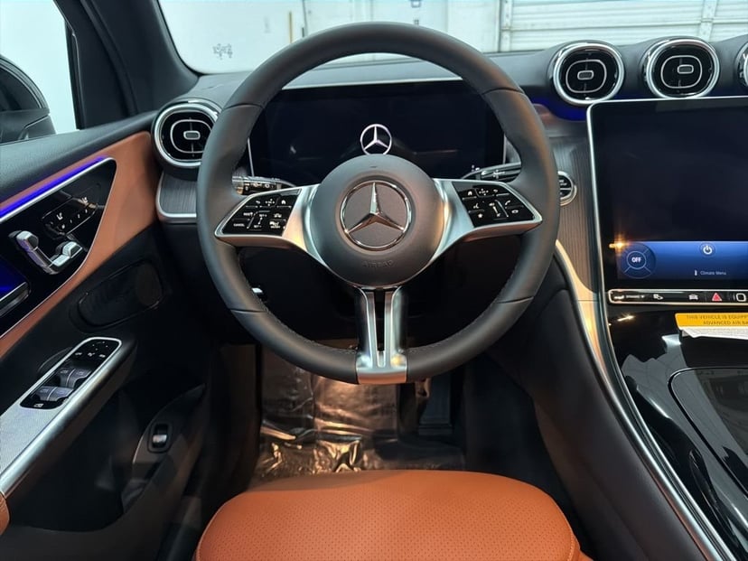 2026 Mercedes-Benz GLC - Image 21