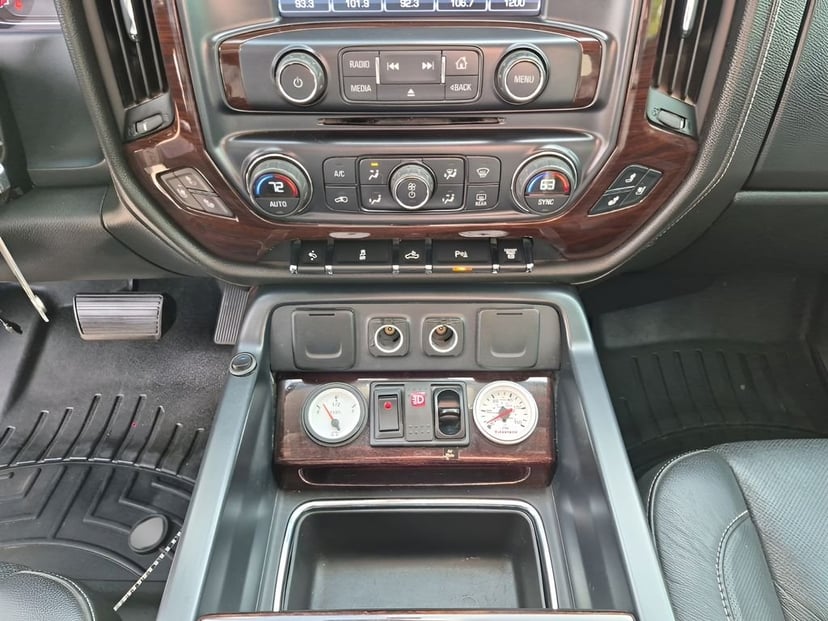 2016 Chevrolet Silverado 3500HD - Image 42