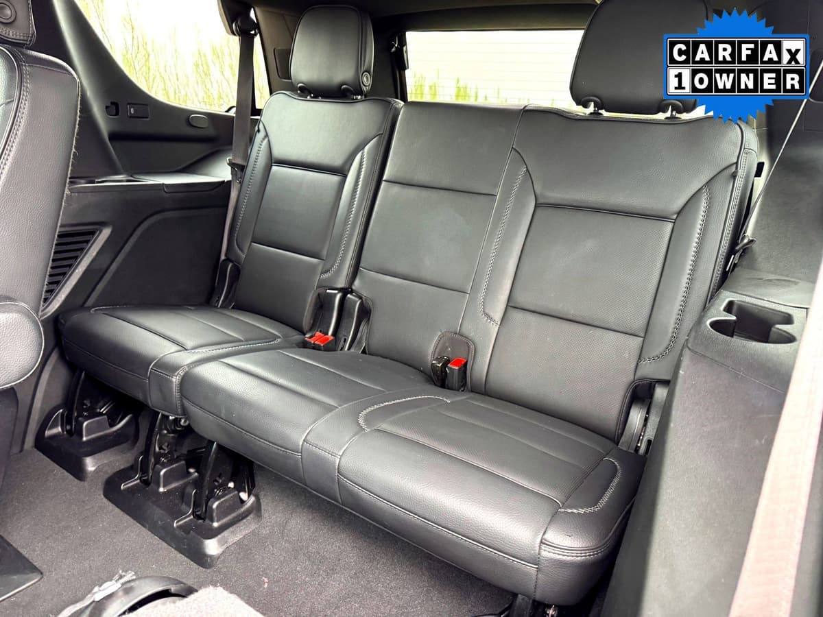 2024 GMC Yukon - Image 18