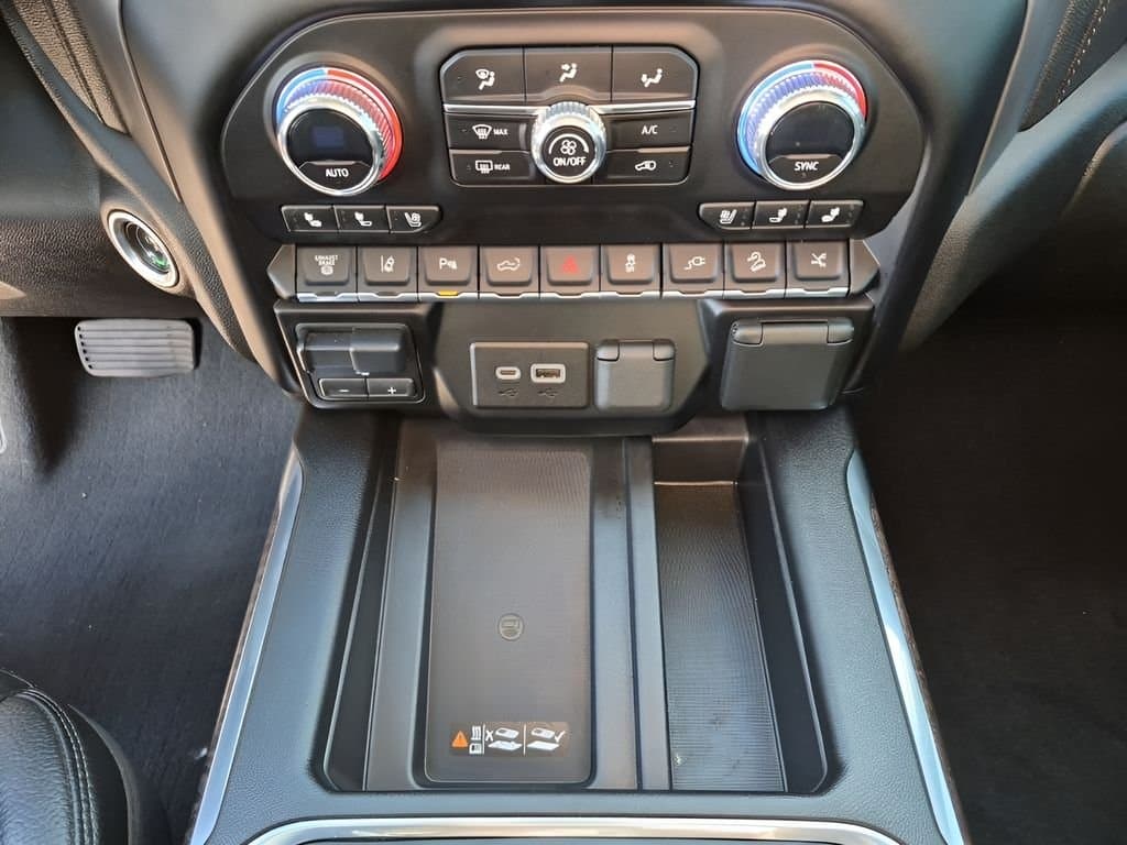 2023 GMC Sierra 2500HD - Image 41