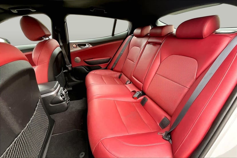 2019 Kia Stinger - Image 20