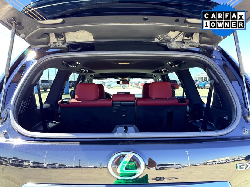 2022 Lexus GX - Image 9